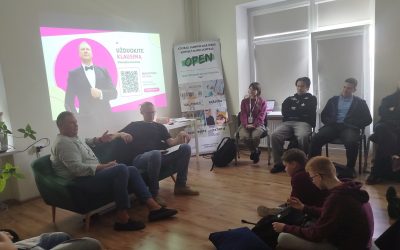 „Romuvos“ progimnazijos mokiniai renginyje „Sprogdiname rožinius karjeros burbulus“