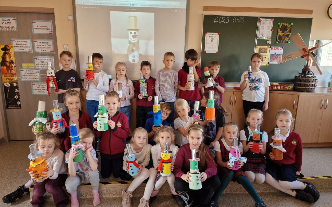 1b VDM klasės mokiniai kūrybiškai paminėjo artėjančias šventes dalyvaudami „Žaliojo taško“ edukacijoje