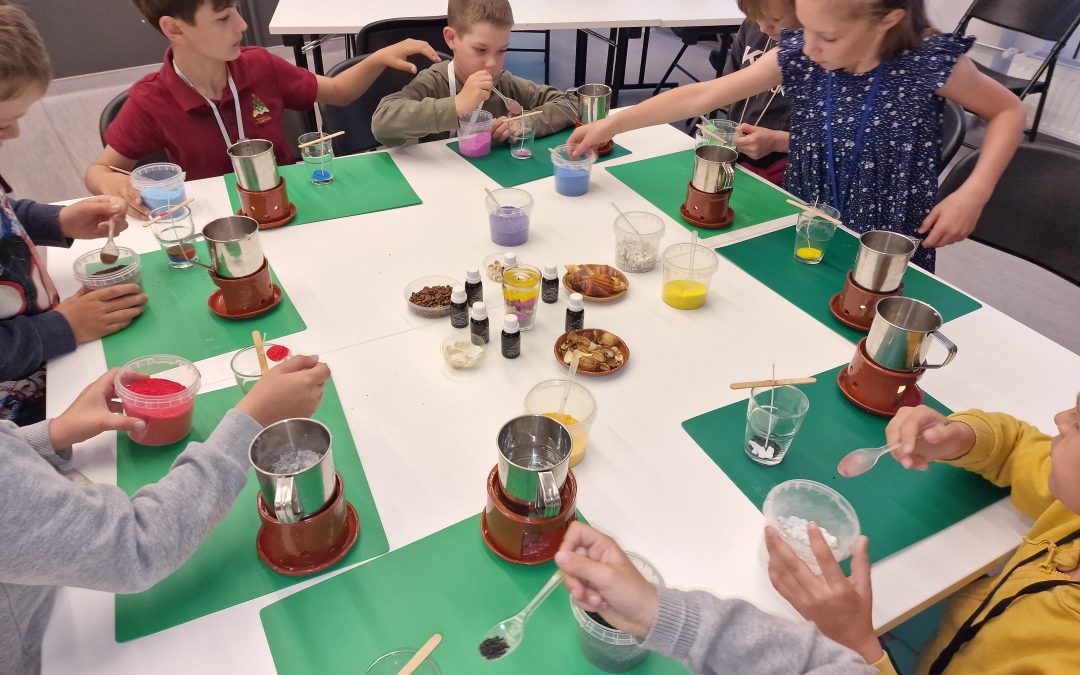 Pirmokai dalyvavo edukacijoje „Šviesos menas“