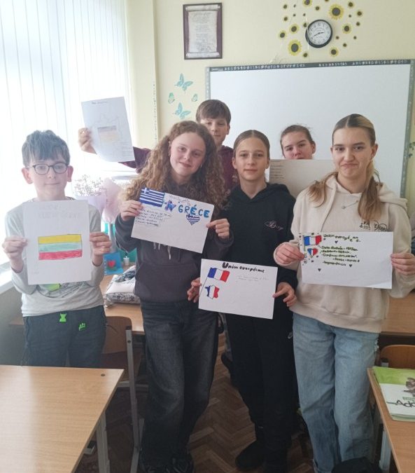 2025 m. vasario 7 dieną vyko 6b klasės integruota užsienio kalbos (prancūzų) pamoka „Europos Sąjungos vėliavos“