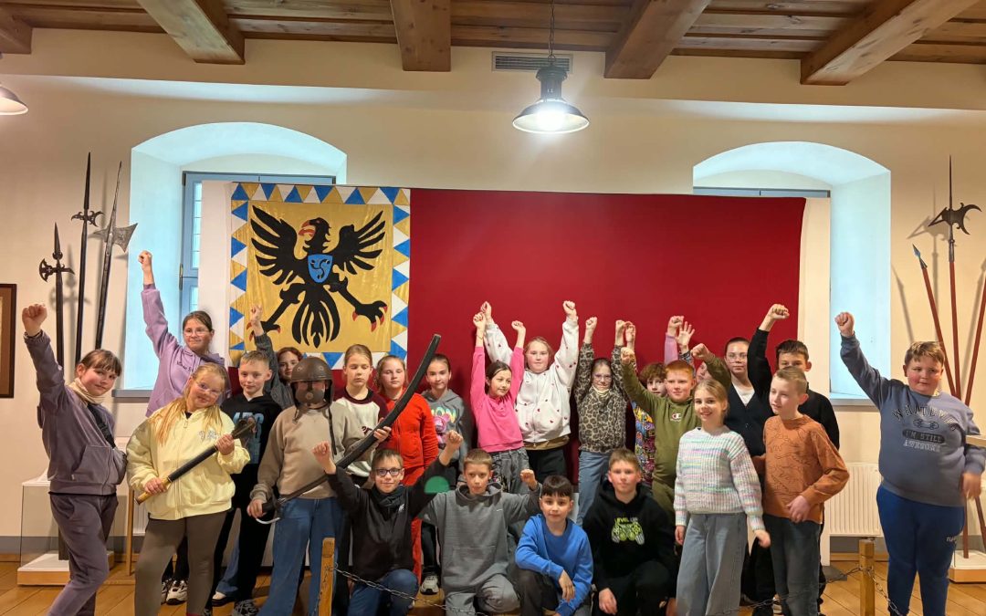 3b VDM ir 4c klasių kelionė į prasmengančios žemės kraštą