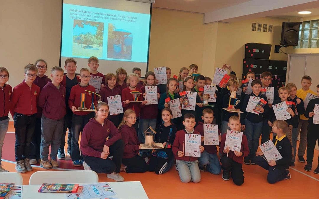 STEAM kūrybinės dirbtuvės „Šulinių inžinerija“ subūrė 4c, 4b ir 3b klasių mokinius